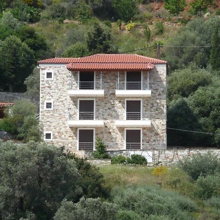Labetia Apartments Agioi Apostoloi  Buitenkant foto