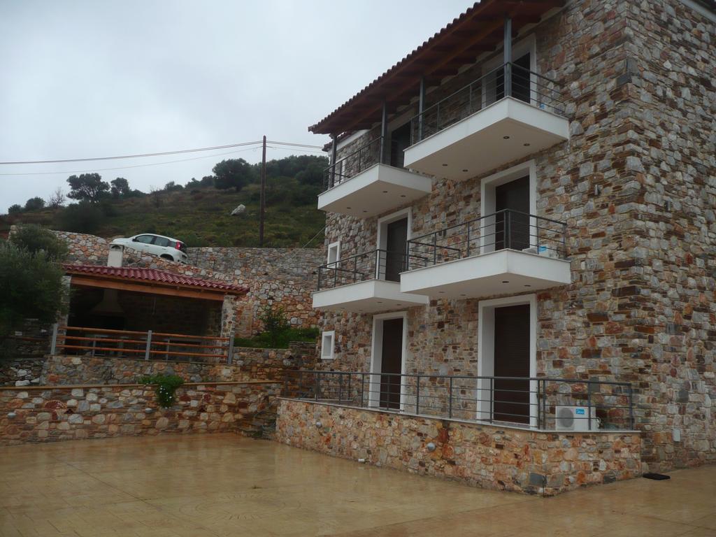 Labetia Apartments Agioi Apostoloi  Buitenkant foto