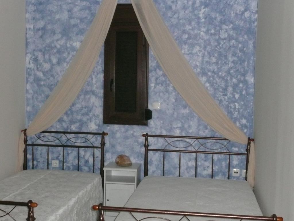 Labetia Apartments Agioi Apostoloi  Buitenkant foto