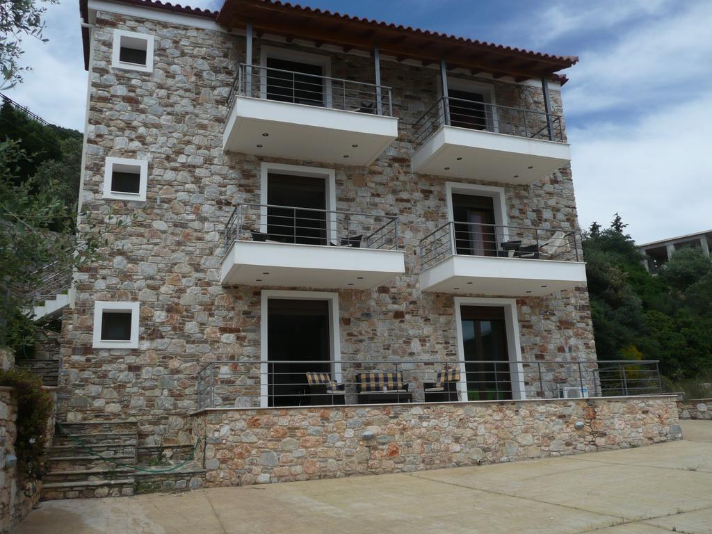 Labetia Apartments Agioi Apostoloi  Buitenkant foto