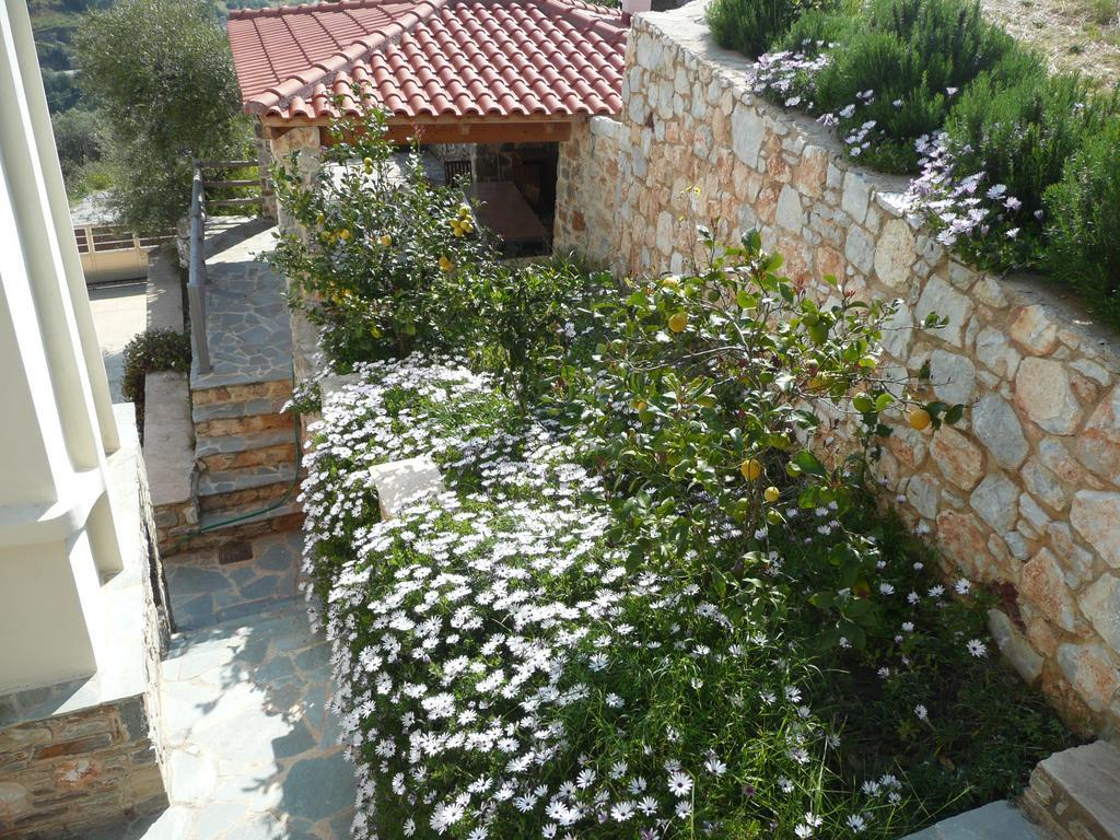 Labetia Apartments Agioi Apostoloi  Buitenkant foto